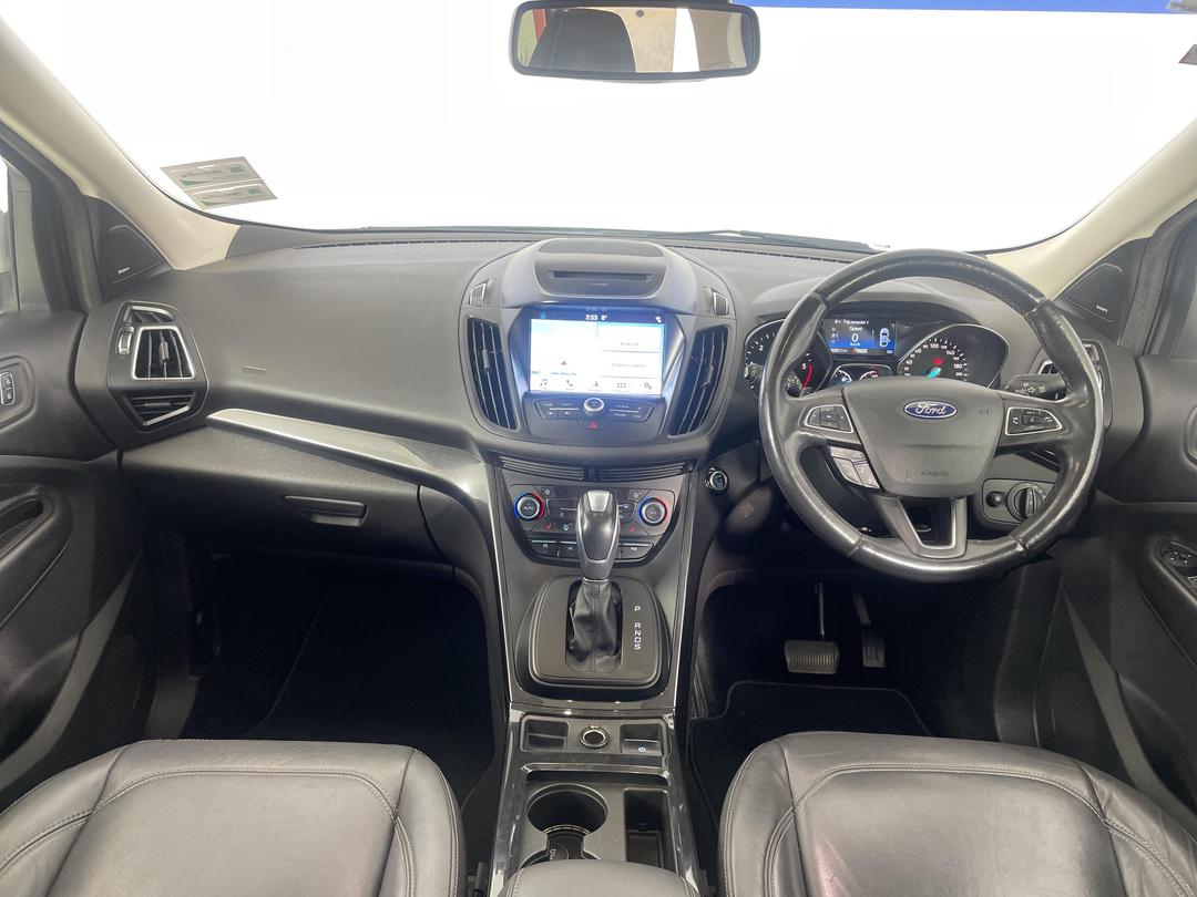 Photo '17' of Ford Escape