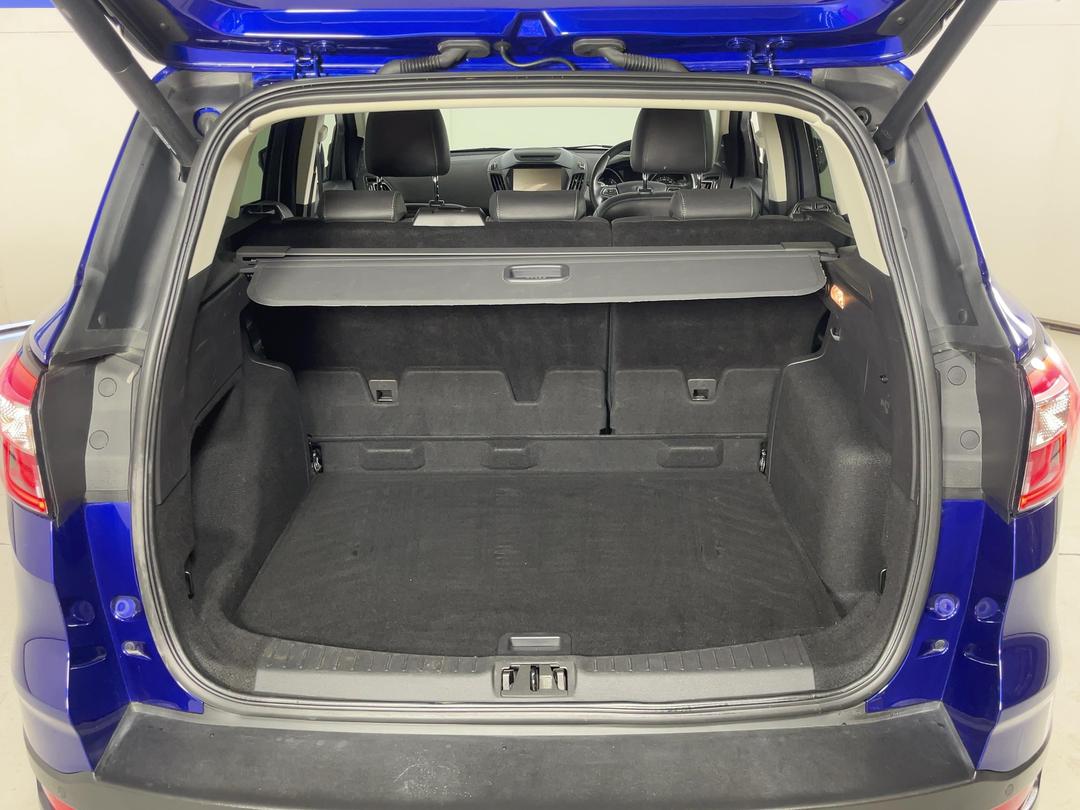 Photo '14' of Ford Escape