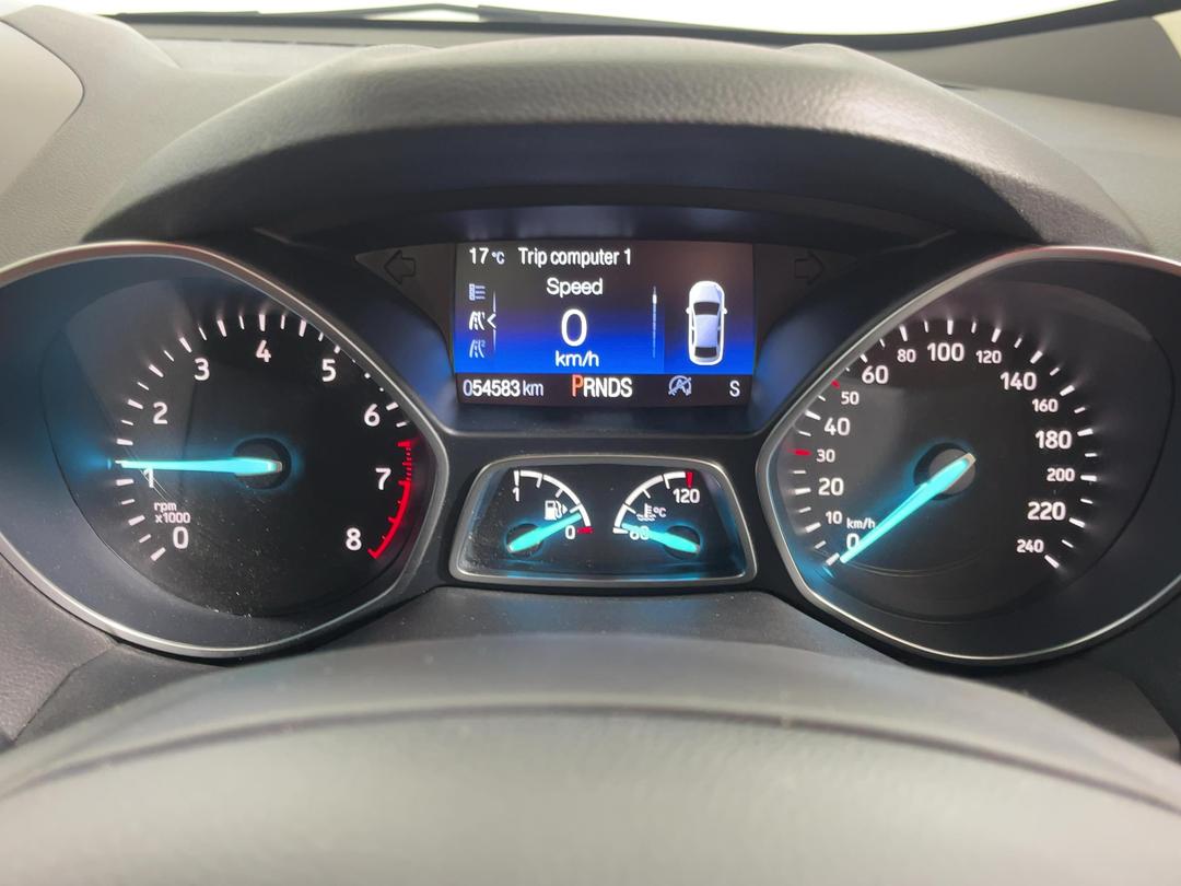 Photo '21' of Ford Escape