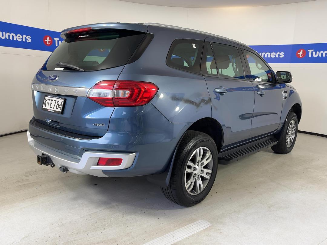 Photo '7' of Ford Everest