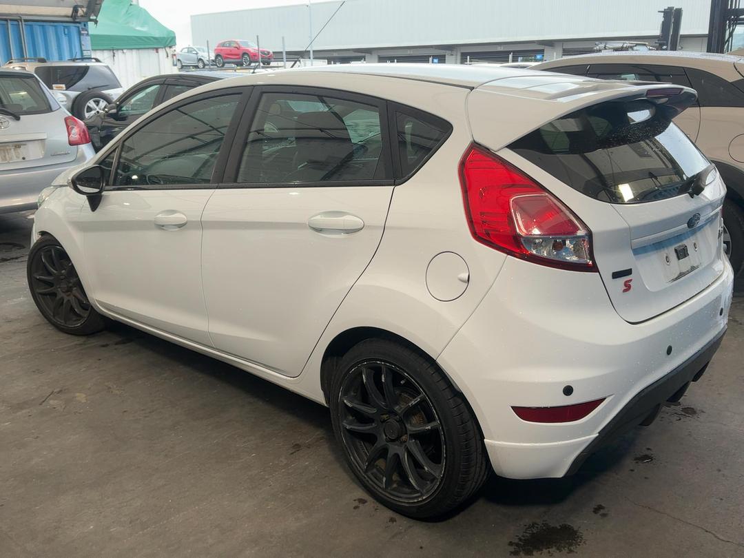 Photo '4' of Ford Fiesta Sport Photo '4' of Ford Fiesta Sport