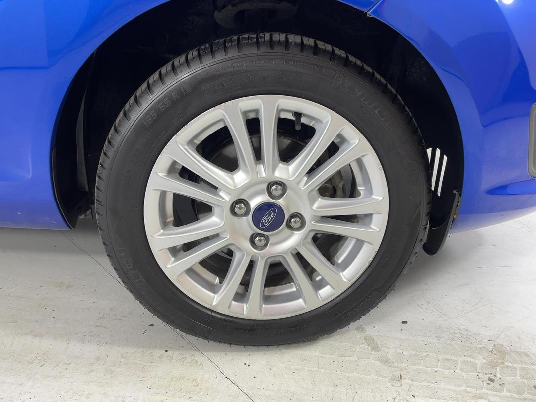 Photo '9' of Ford Fiesta