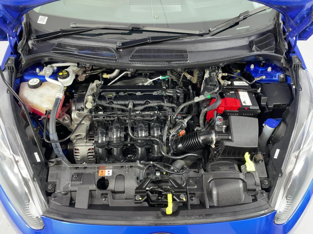 Photo '13' of Ford Fiesta