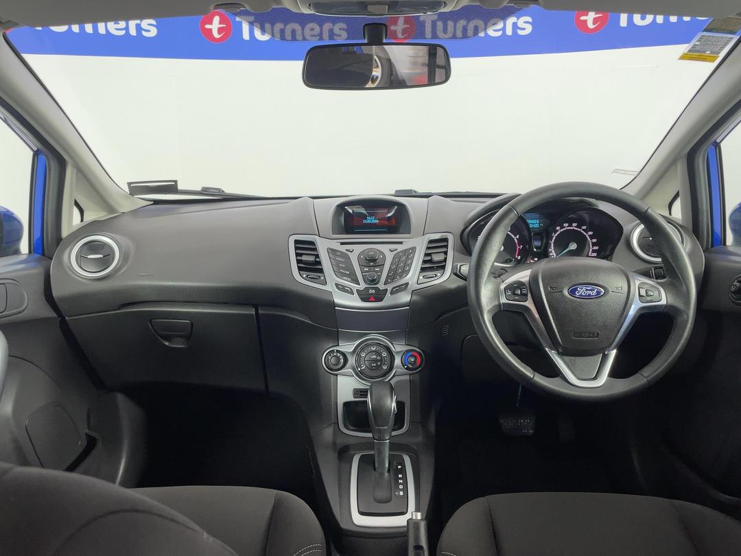 Photo '17' of Ford Fiesta