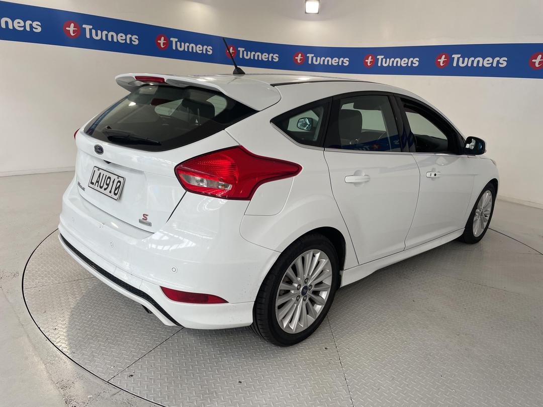 Photo '7' of Ford Focus Sport