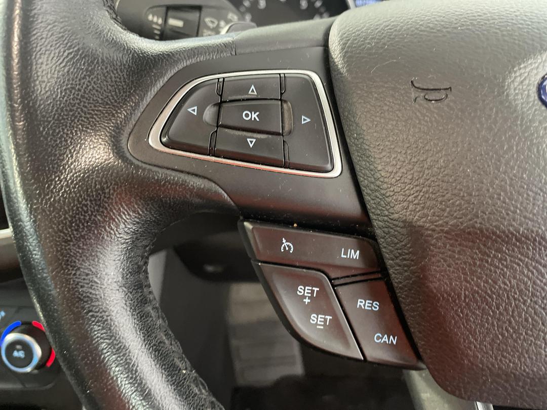 Photo '25' of Ford Focus Sport