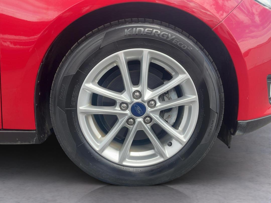Photo '9' of Ford Focus