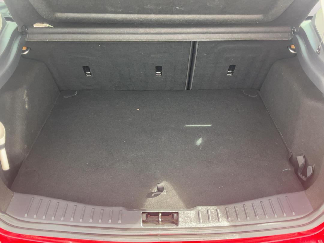 Photo '14' of Ford Focus