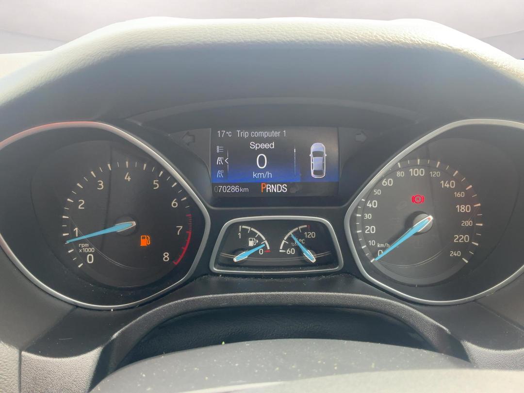 Photo '21' of Ford Focus