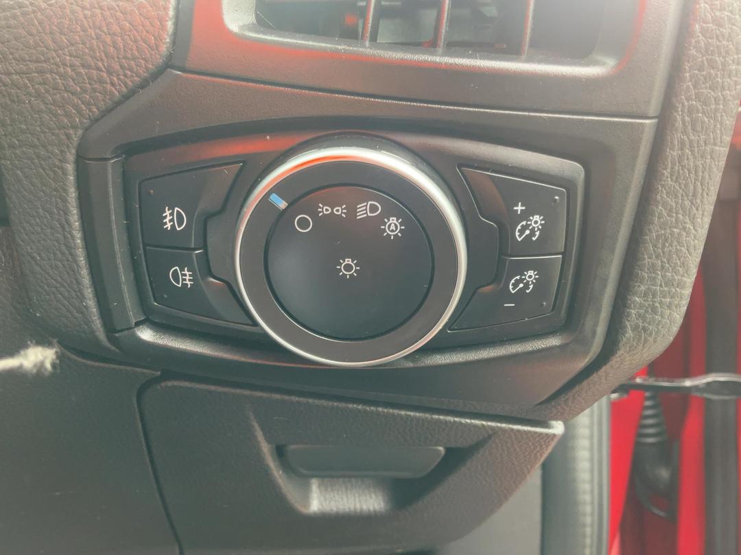 Photo '26' of Ford Focus