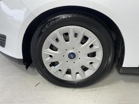 Photo '10' of Ford Focus