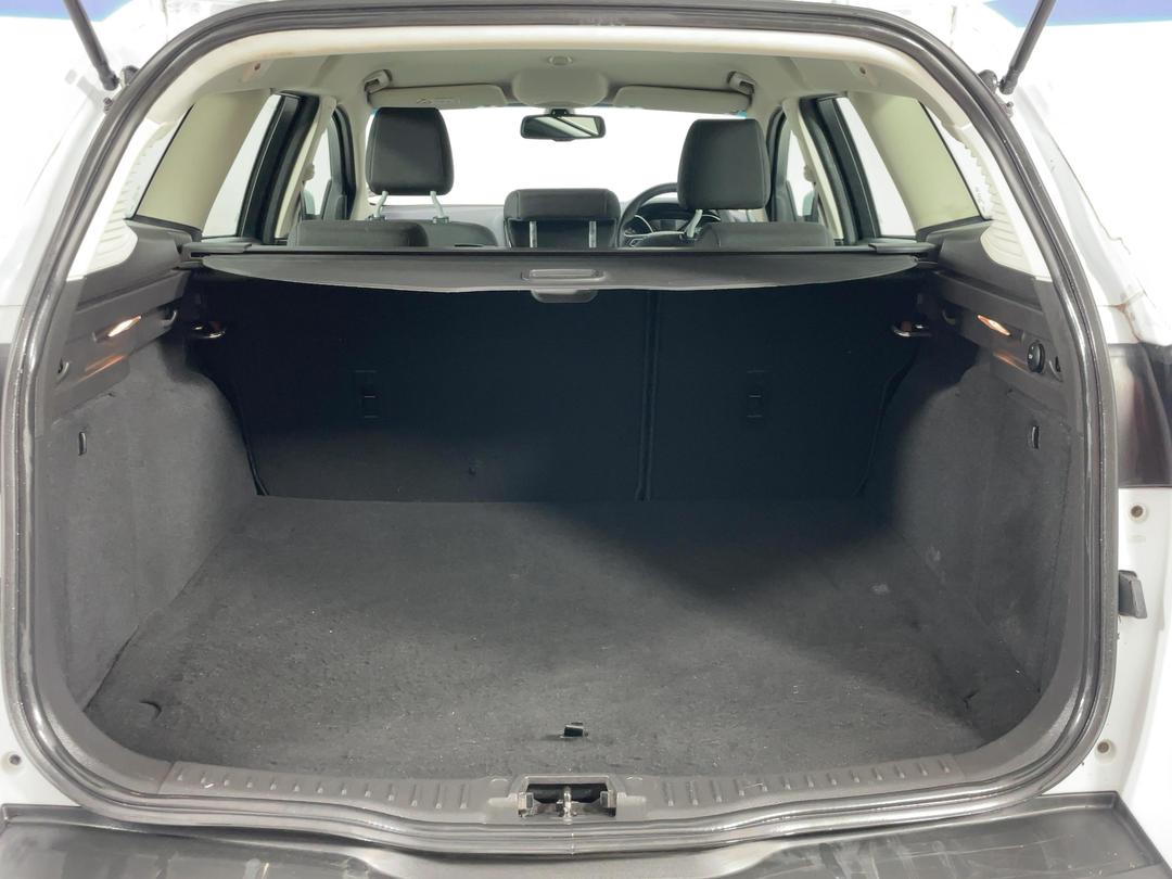 Photo '14' of Ford Focus