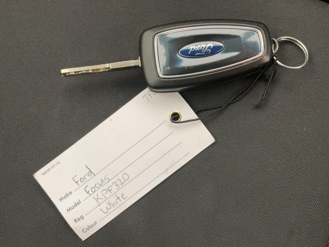 Photo '22' of Ford Focus