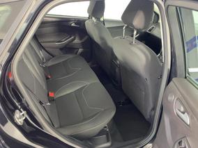 Photo '20' of Ford Focus