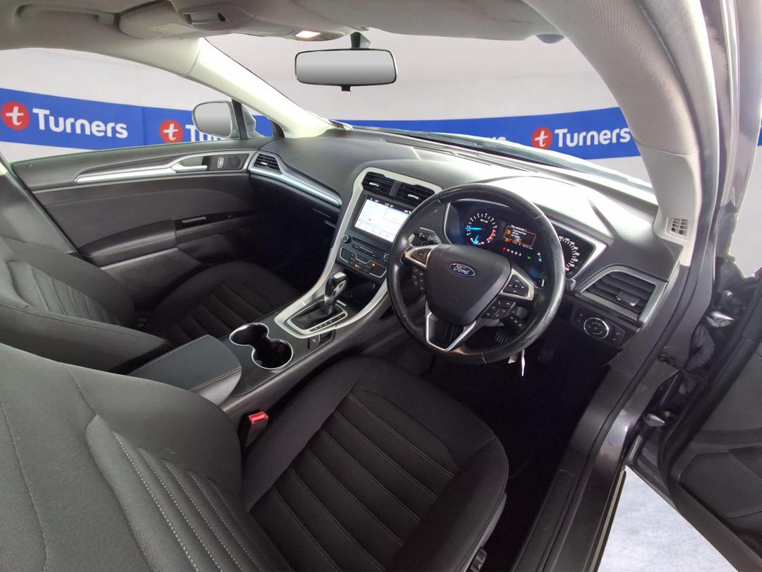 Photo '16' of Ford Mondeo