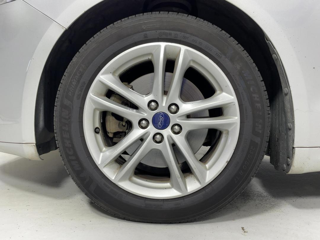 Photo '10' of Ford Mondeo