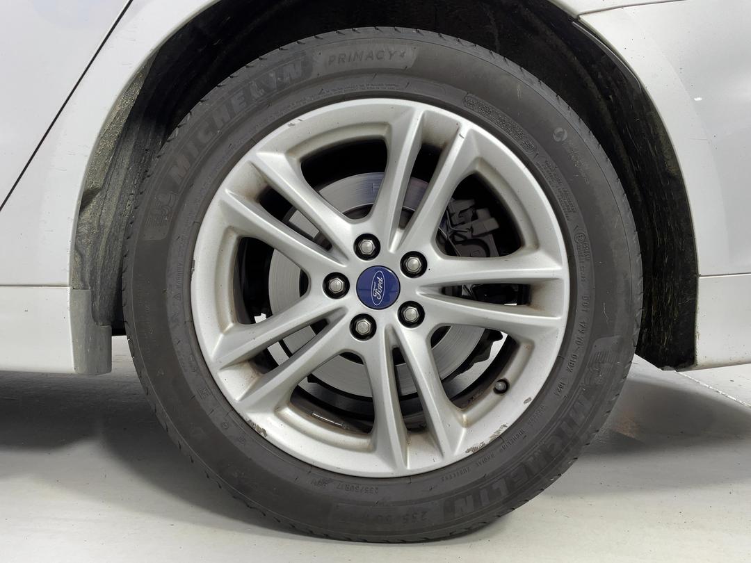 Photo '11' of Ford Mondeo