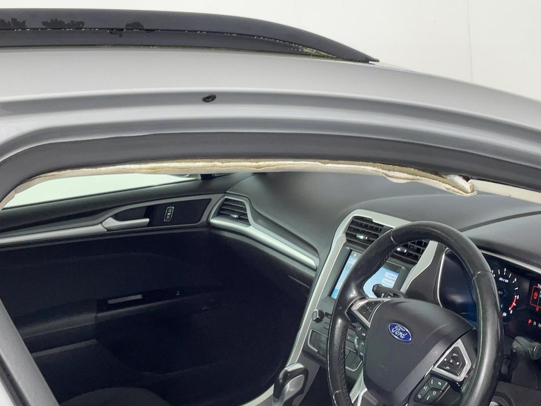 Photo '25' of Ford Mondeo