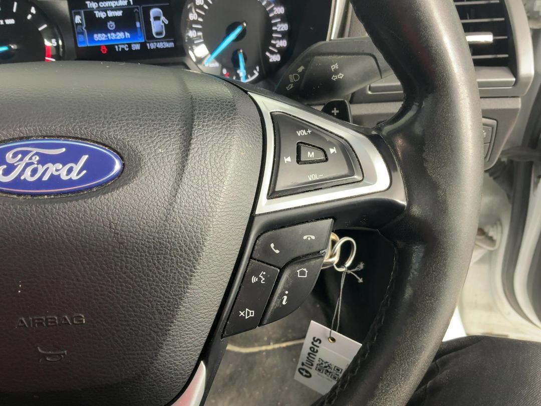 Photo '24' of Ford Mondeo