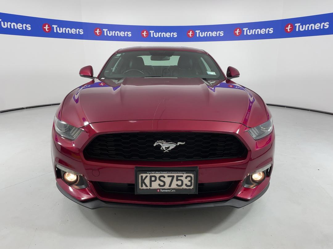 Photo '2' of Ford Mustang