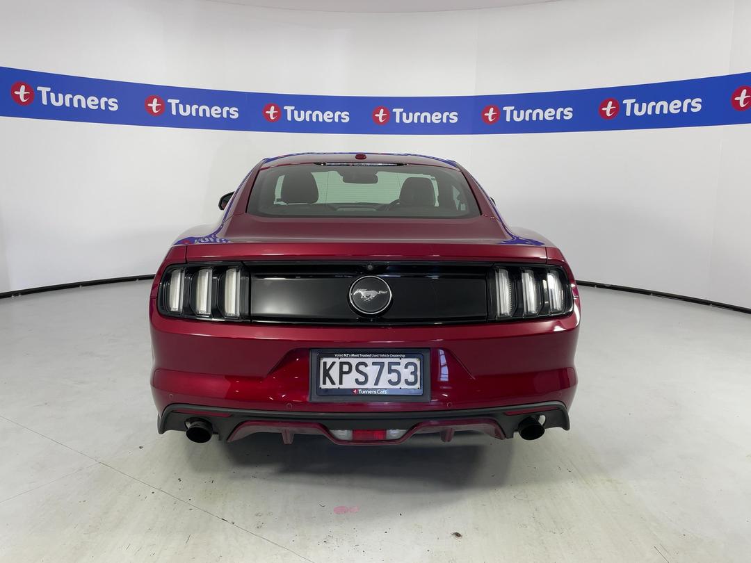 Photo '6' of Ford Mustang