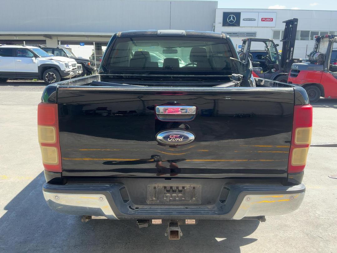 Photo '5' of Ford Ranger XLT Double CAB W/SA Photo '5' of Ford Ranger XLT Double CAB W/SA