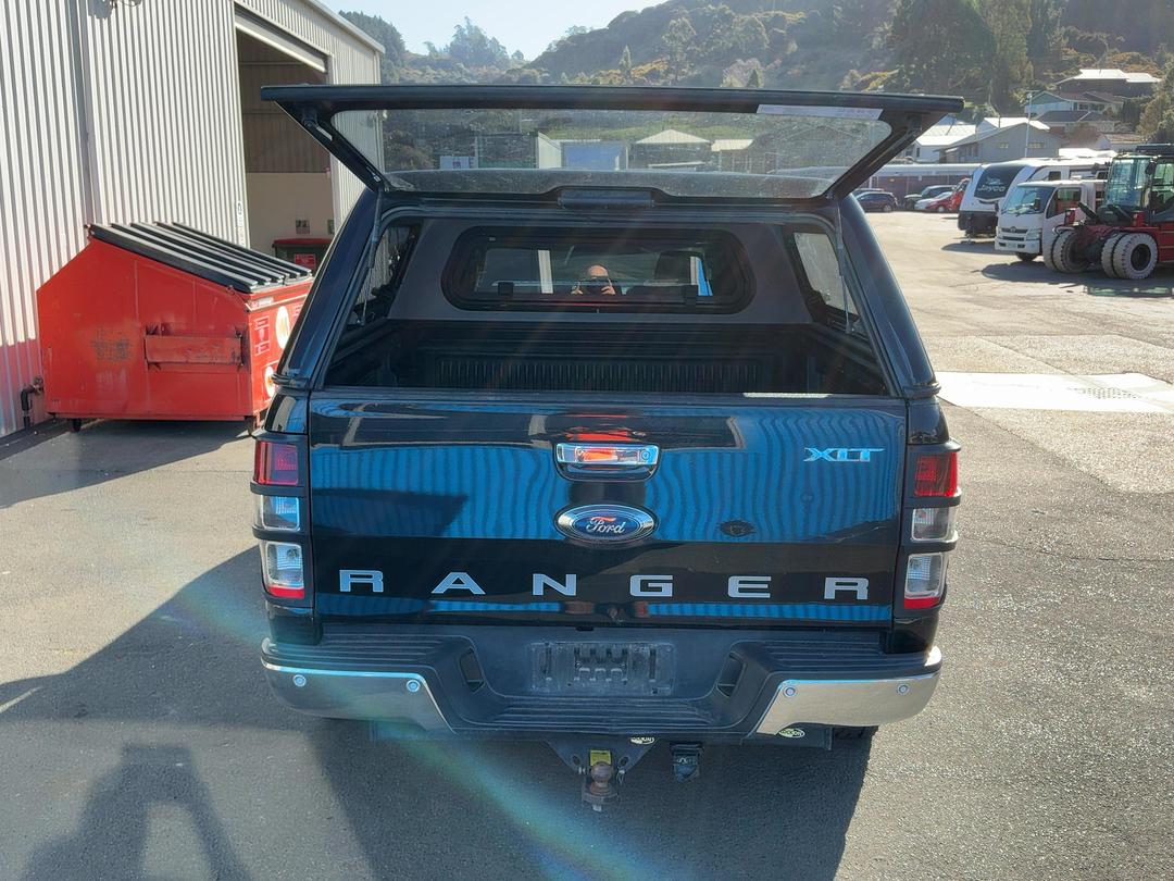 Photo '6' of Ford Ranger XLT Double CAB W/S A Photo '6' of Ford Ranger XLT Double CAB W/S A