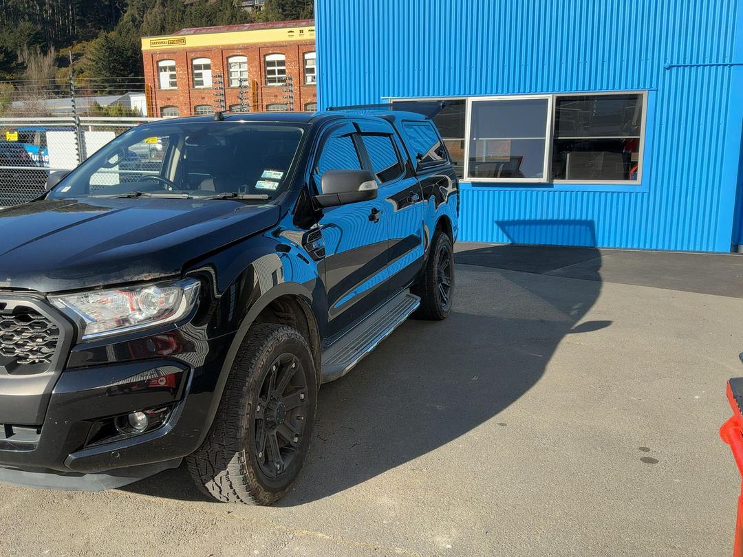 Photo '3' of Ford Ranger XLT Double CAB W/S A Photo '3' of Ford Ranger XLT Double CAB W/S A