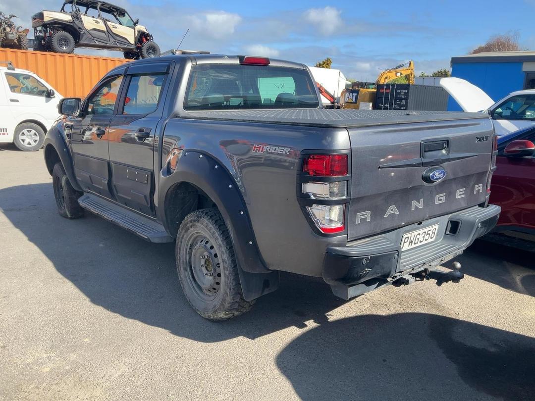 Photo '4' of Ford Ranger XLT Double CAB W/S A Photo '4' of Ford Ranger XLT Double CAB W/S A