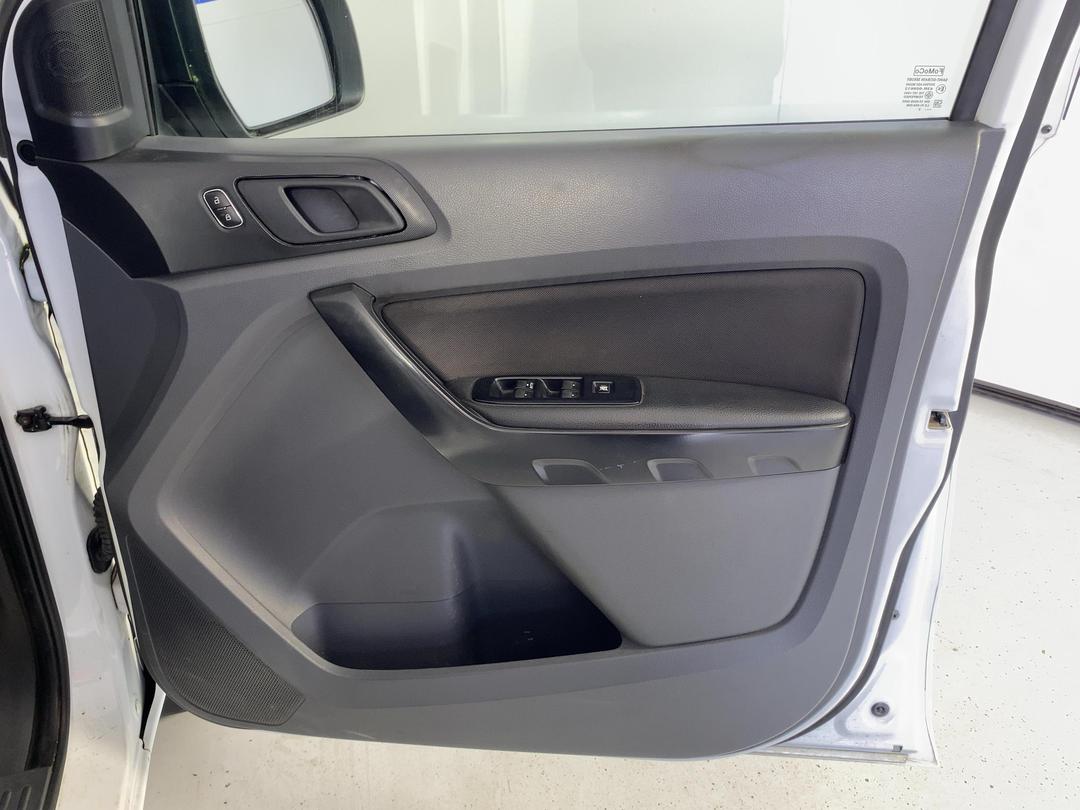 Photo '10' of Ford Ranger
