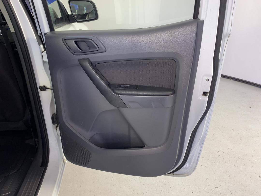Photo '14' of Ford Ranger