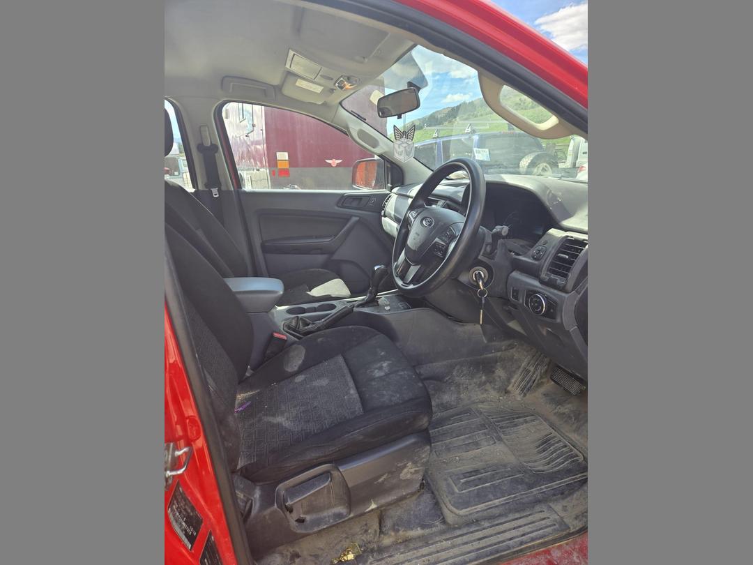 Photo '6' of Ford Ranger XL Double CAB W/S A Photo '6' of Ford Ranger XL Double CAB W/S A