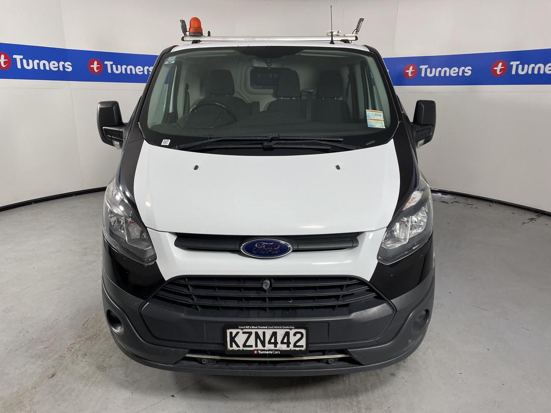 Photo '2' of Ford Transit