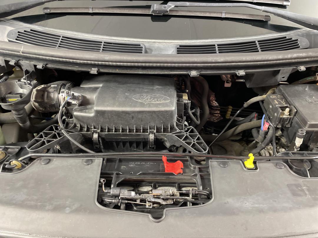 Photo '13' of Ford Transit