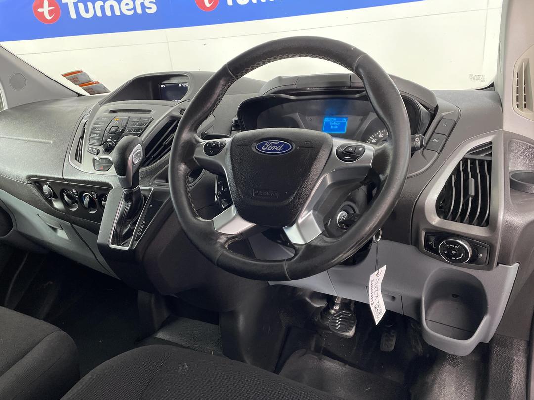 Photo '17' of Ford Transit