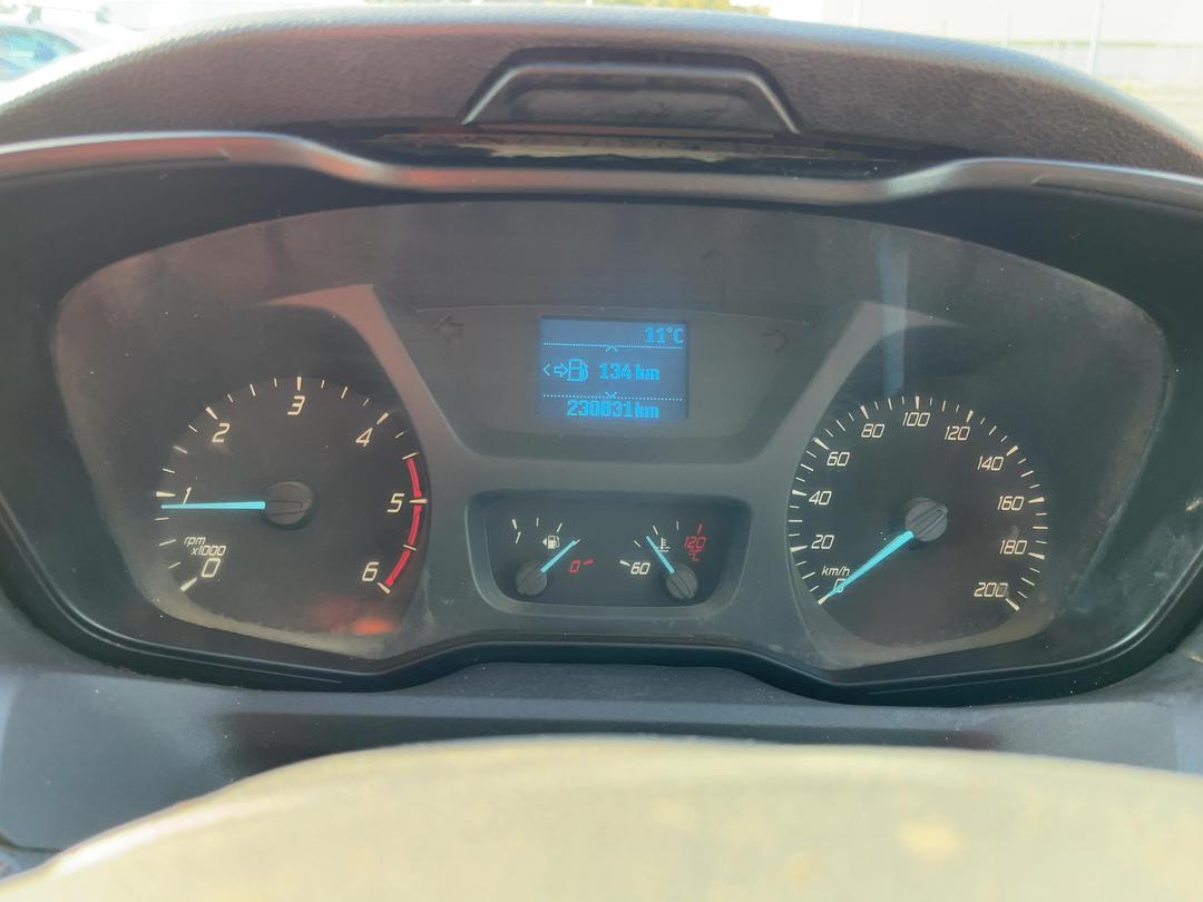 Photo '21' of Ford Transit