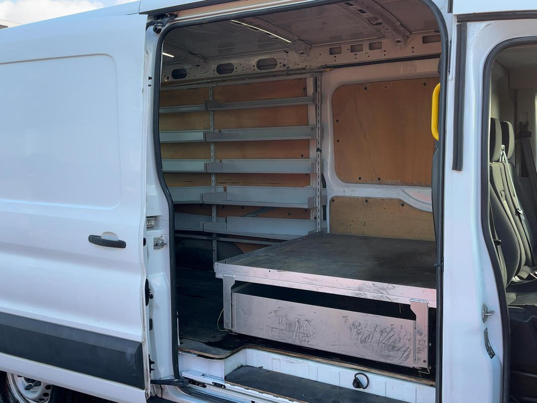 Photo '19' of Ford Transit