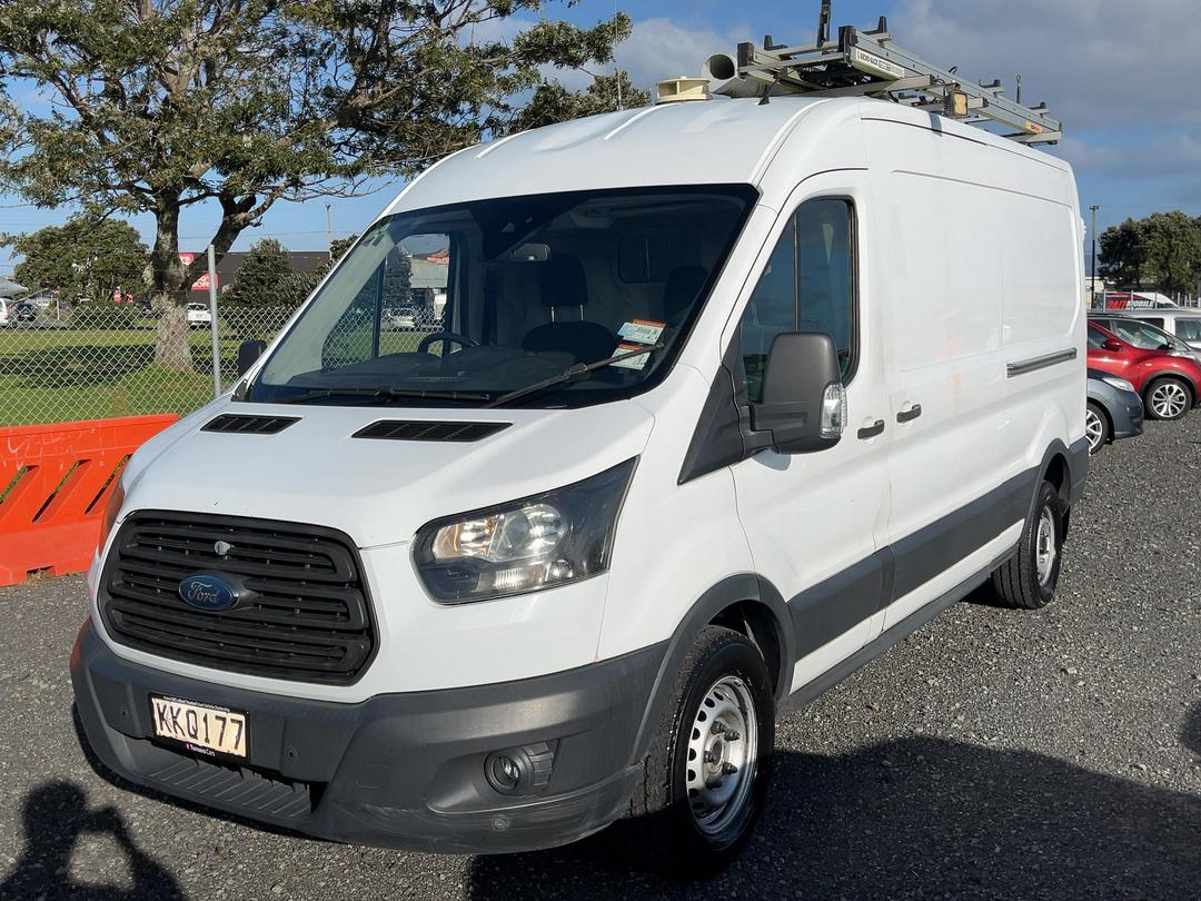 Photo '4' of Ford Transit