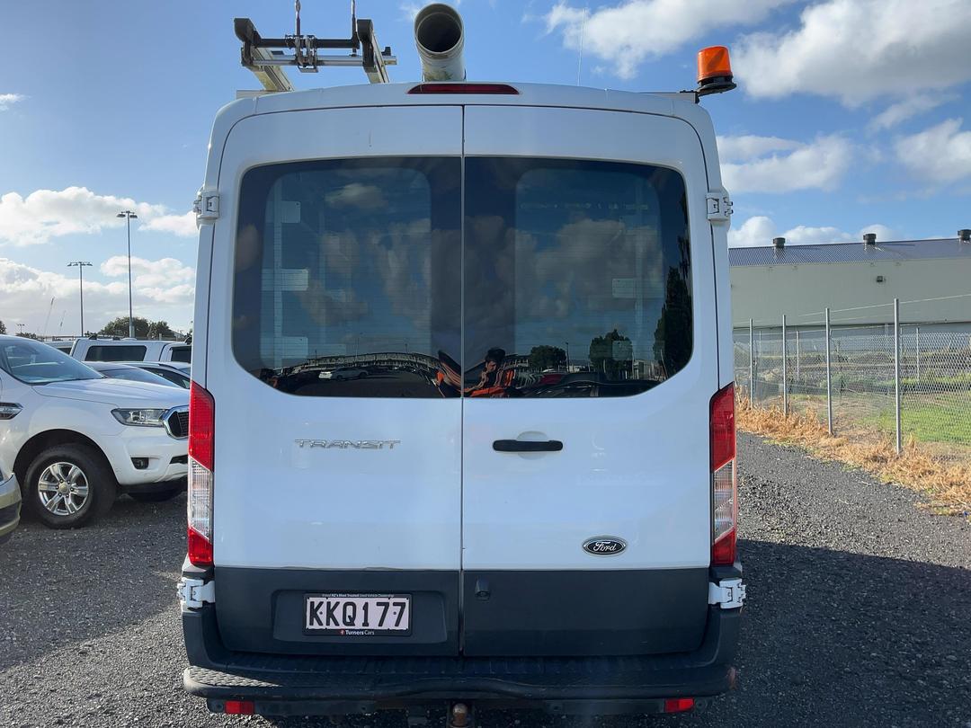 Photo '6' of Ford Transit