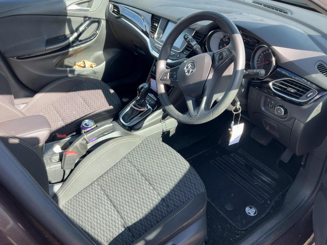 Photo '12' of Holden Astra R