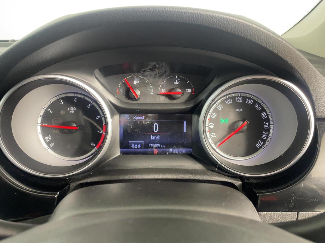 Photo '21' of Holden Astra