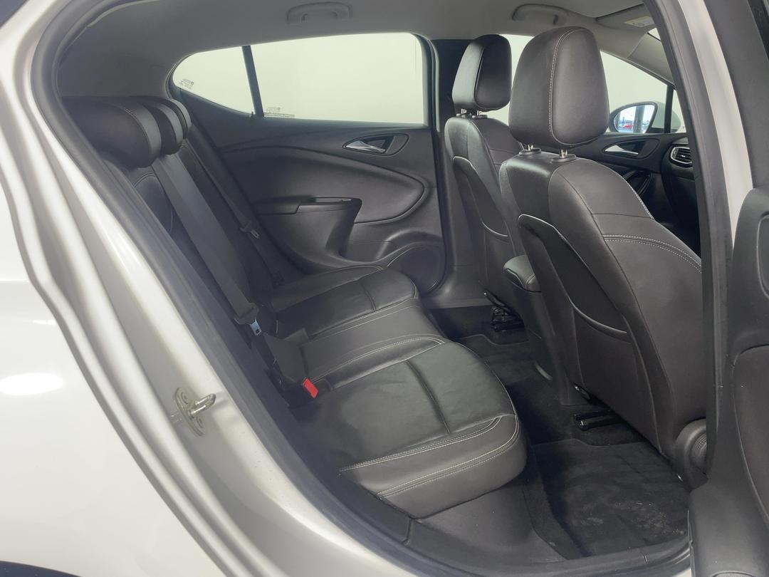 Photo '20' of Holden Astra
