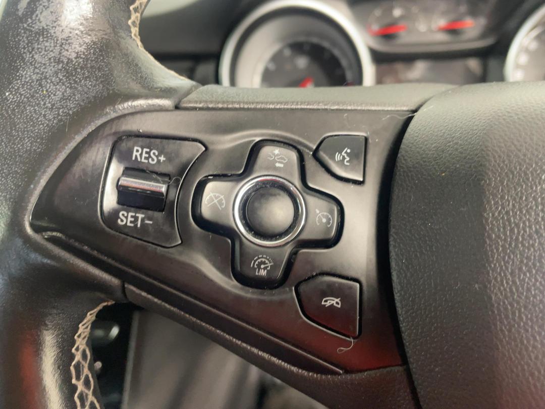 Photo '23' of Holden Astra