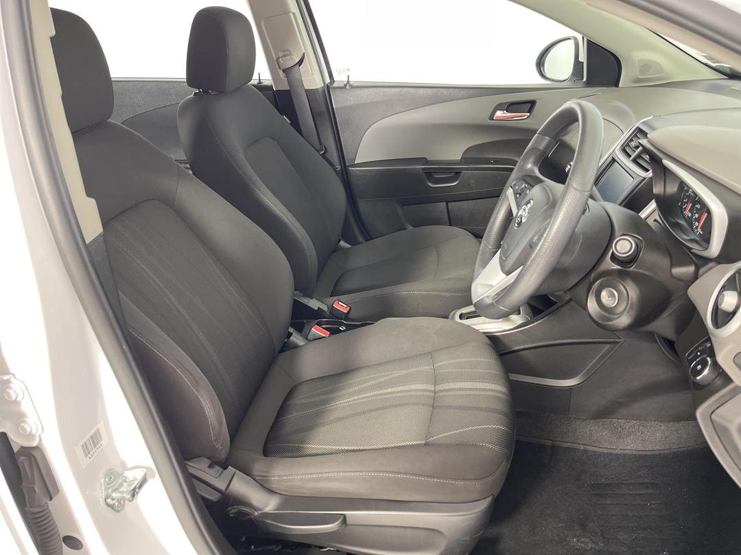 Photo '16' of Holden Barina