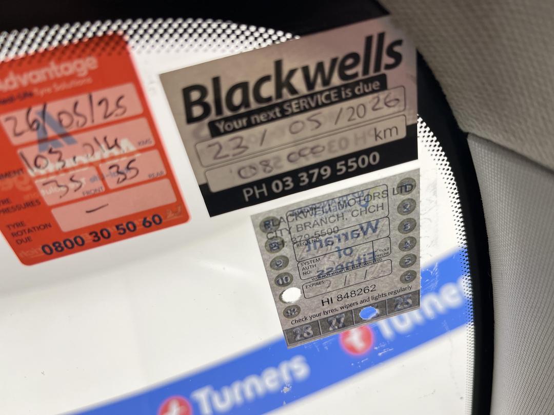 Photo '23' of Holden Barina