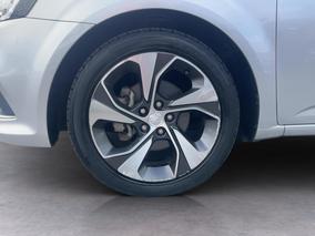 Photo '10' of Holden Barina