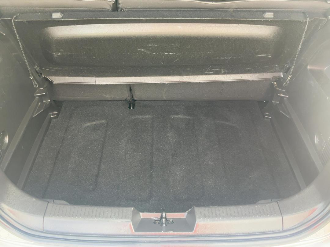 Photo '14' of Holden Barina