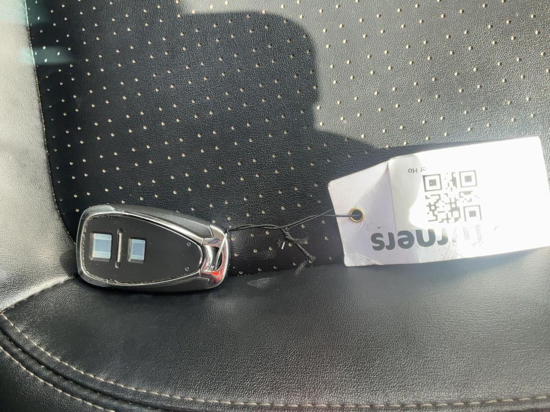 Photo '22' of Holden Barina