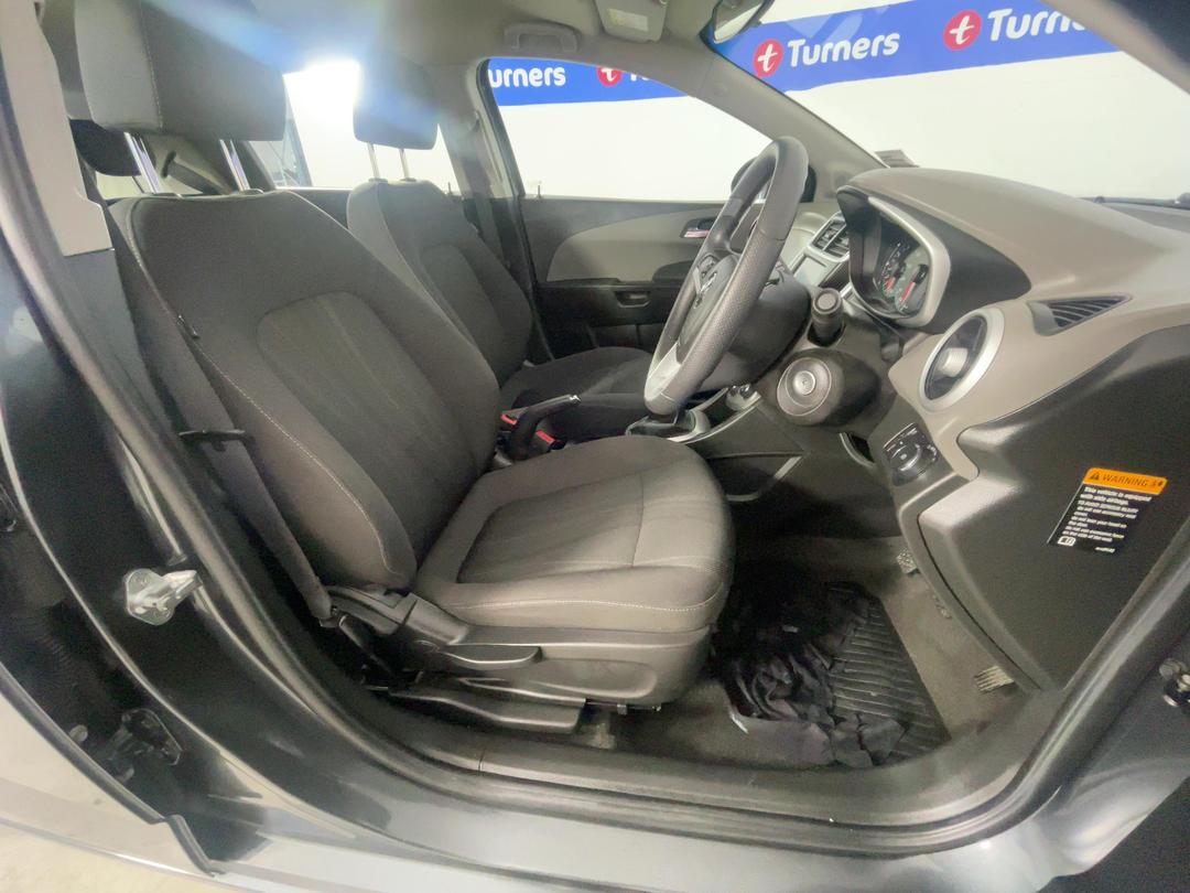 Photo '16' of Holden Barina