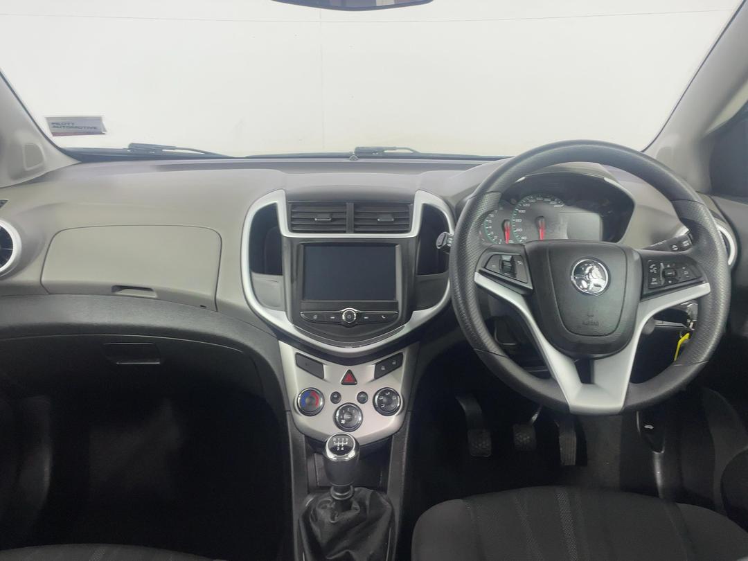 Photo '17' of Holden Barina